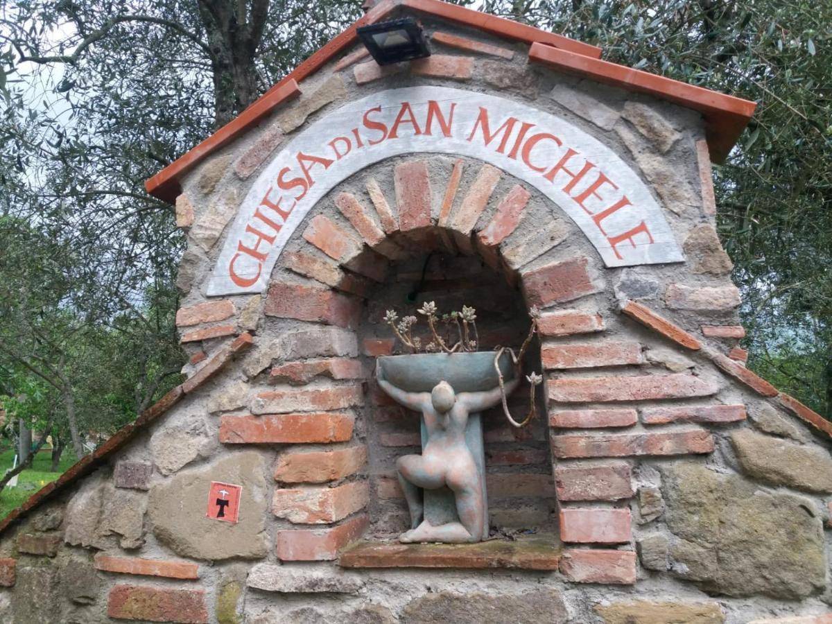 Borgo San Michele Incisa Tuscany Инчиза-ин-Валь-д'Арно Экстерьер фото